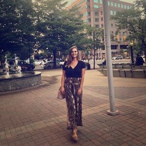 Meet your Posher, Julia